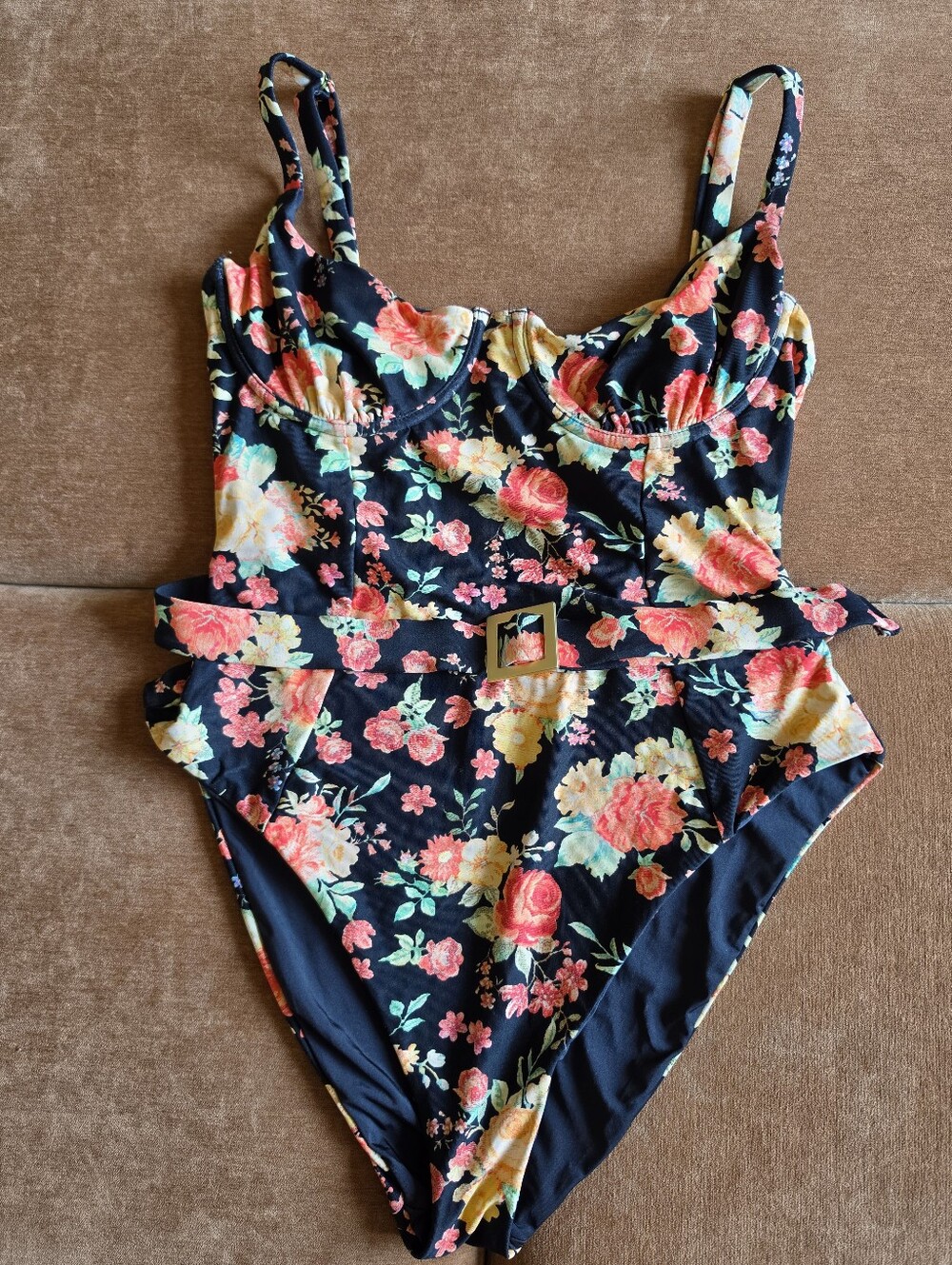 WeWoreWhat Underwire One Piece Swimsuit Golden Hour Black Multi Floral Sz M - Picture 3 of 9